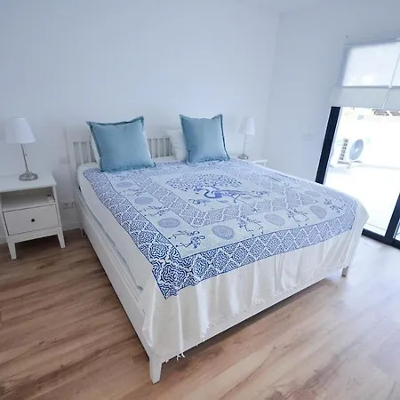 Blue Horizons, * Olhos de Agua (Albufeira)